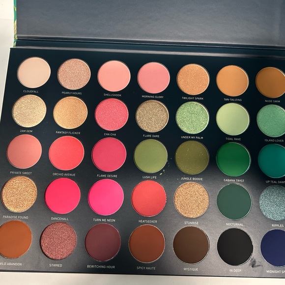 Morphe 35A Up Til Dawn Artistry Palette - Picture 3 of 3